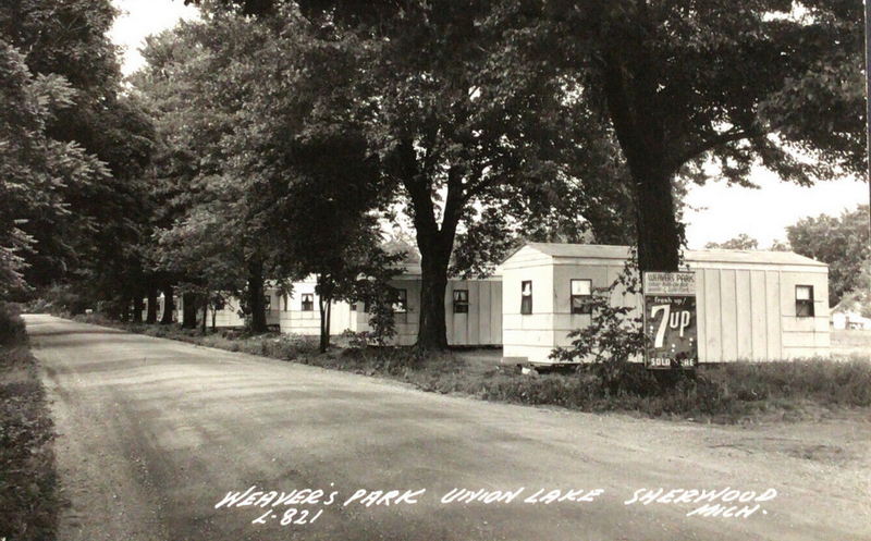 Weavers Park - Vintage Postcard (newer photo)